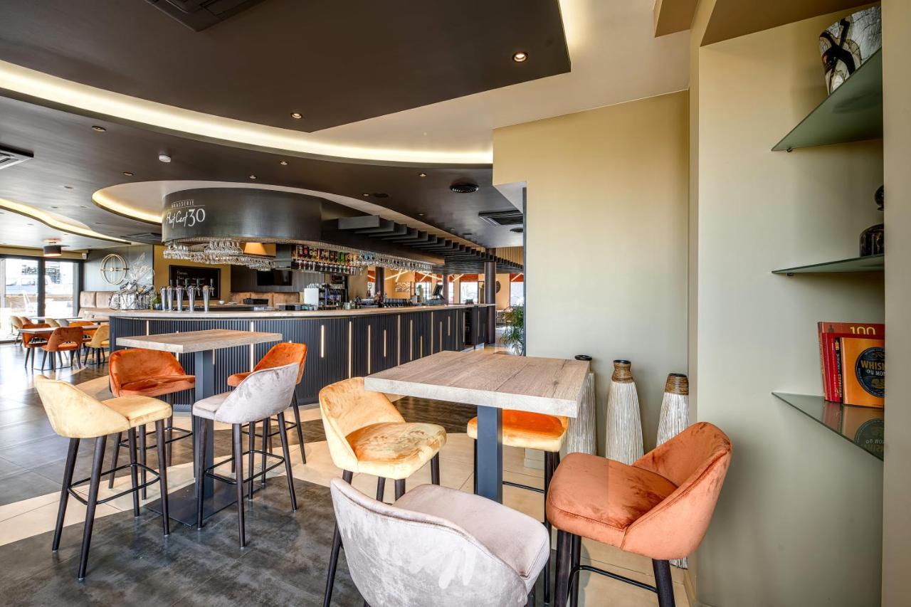 Hotel Le 830 Namen